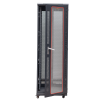 Ảnh chụp mặt trước cửa mở hé tủ rack 36U maxtel